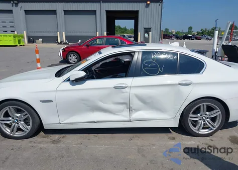 2015 BMW 528I xDrive из США, поврежденный, VIN WBA5A7C58FD625442